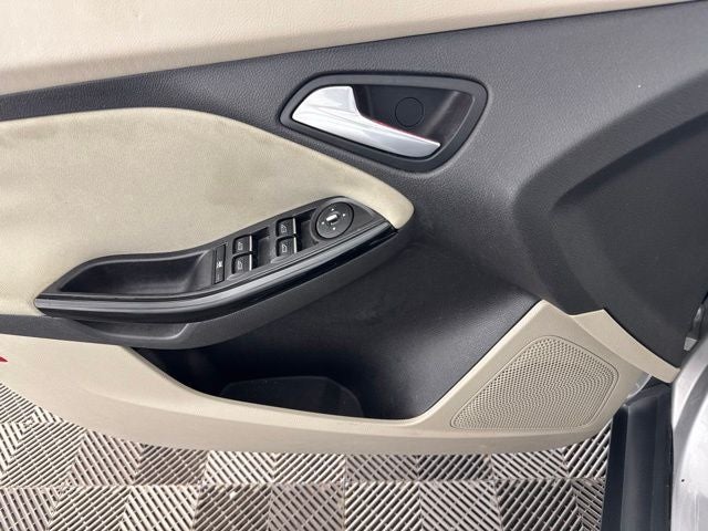 2013 Ford Focus Electric Base