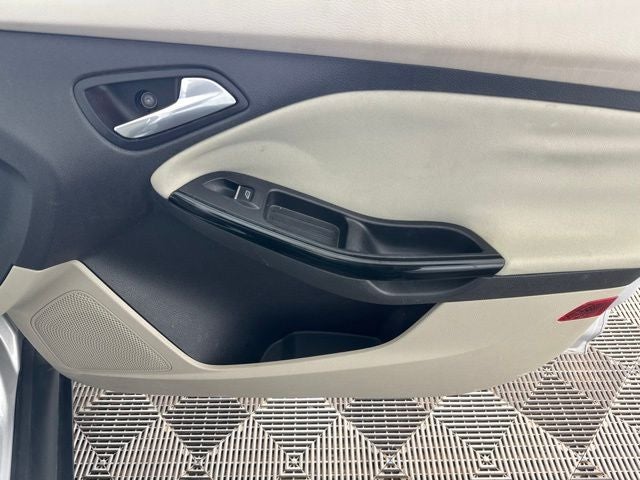 2013 Ford Focus Electric Base