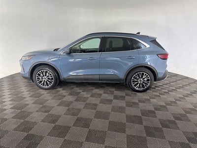 2025 Ford Escape Plug-In Hybrid Base