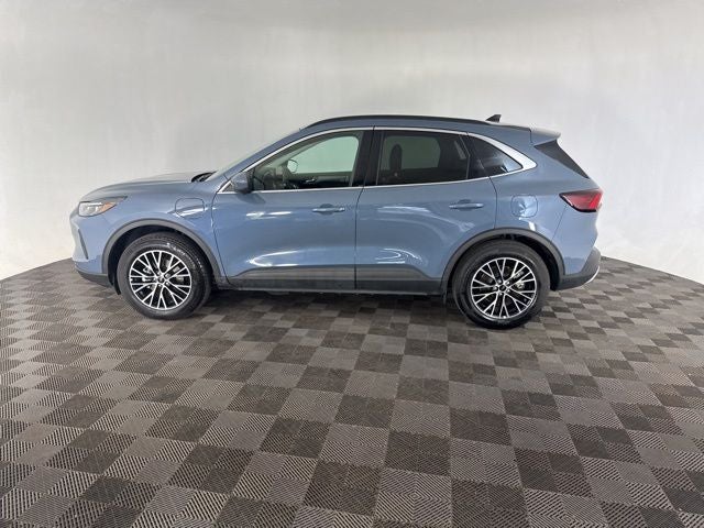 2025 Ford Escape Plug-In Hybrid Base