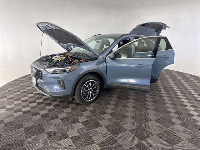 2025 Ford Escape Plug-In Hybrid Base