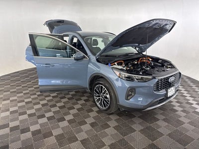 2025 Ford Escape Plug-In Hybrid Base