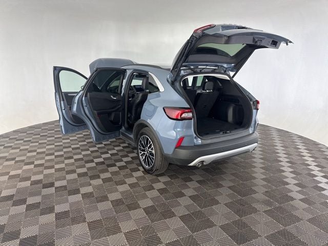 2025 Ford Escape Plug-In Hybrid Base