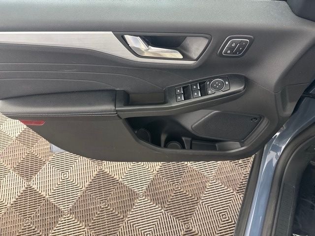 2025 Ford Escape Plug-In Hybrid Base