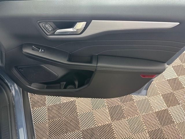 2025 Ford Escape Plug-In Hybrid Base