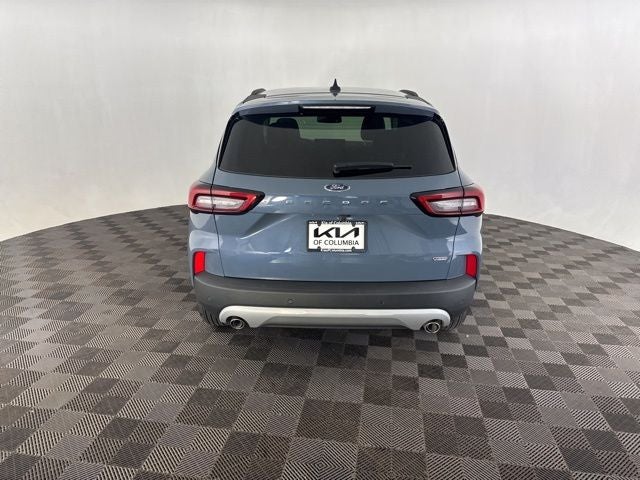 2025 Ford Escape Plug-In Hybrid Base