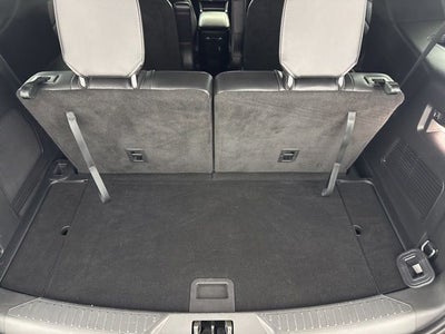 2024 Ford Explorer ST-Line
