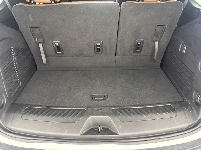 2022 GMC Yukon SLE