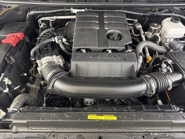 2024 Nissan Frontier SL