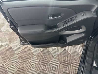 2024 Nissan Frontier SL