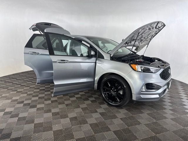 2020 Ford Edge ST Line
