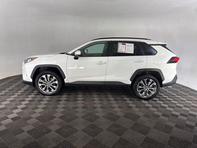 2019 Toyota RAV4 XLE Premium