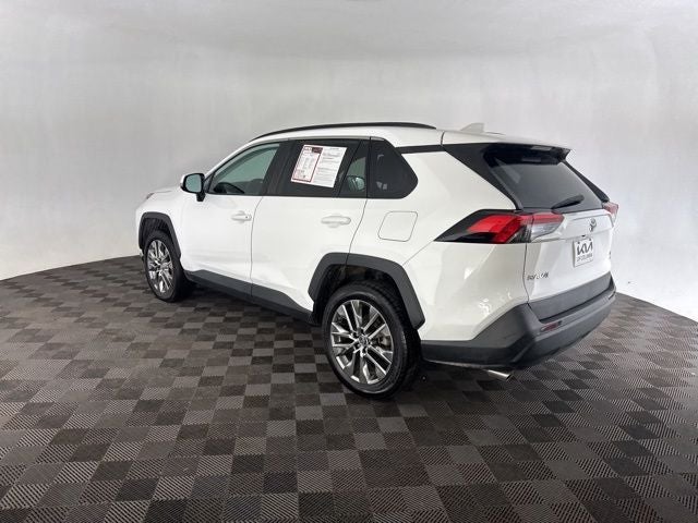 2019 Toyota RAV4 XLE Premium