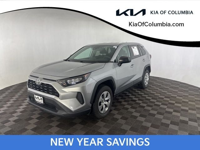 2022 Toyota RAV4 LE