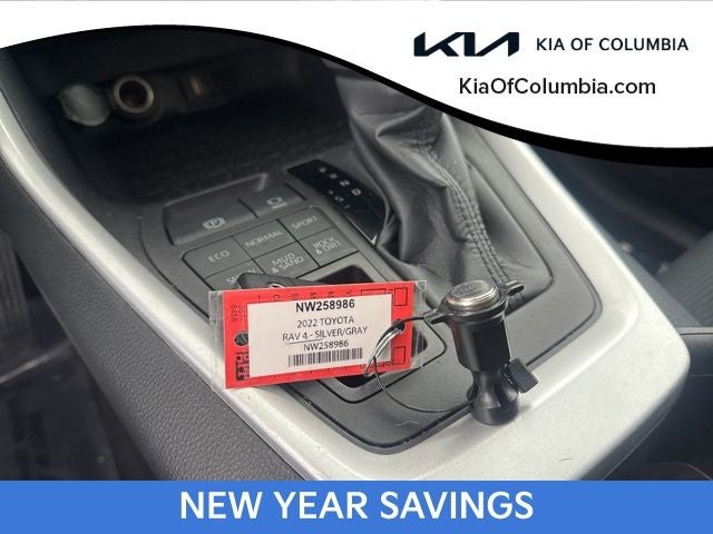 2022 Toyota RAV4 LE