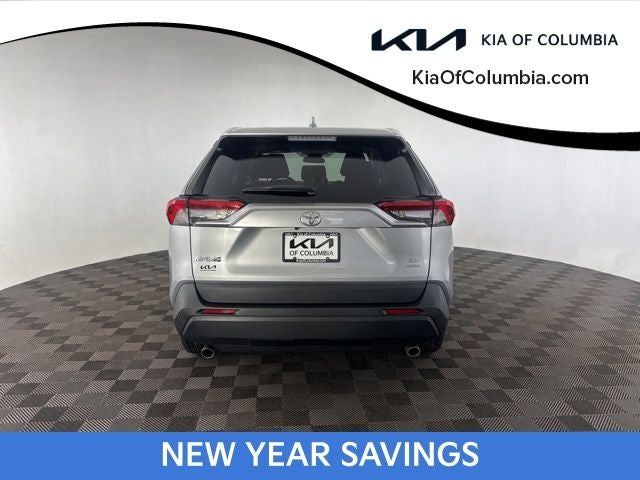 2022 Toyota RAV4 LE