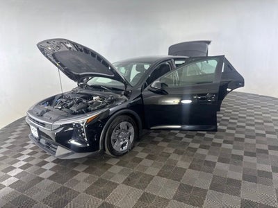 2025 Kia K4 LX