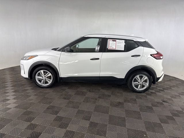 2022 Nissan Kicks S