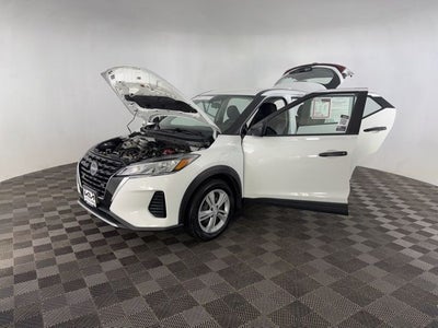 2022 Nissan Kicks S