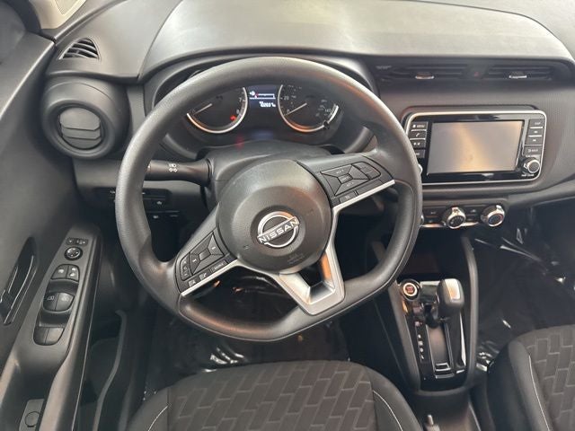 2022 Nissan Kicks S
