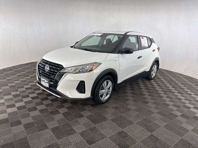 2022 Nissan Kicks S