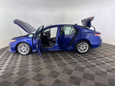 2018 Toyota Camry XLE