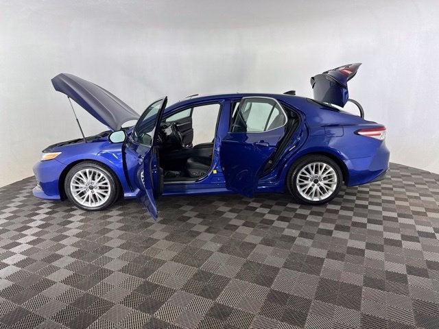 2018 Toyota Camry XLE