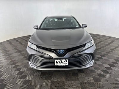 2020 Toyota Camry Hybrid XLE