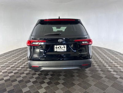 2026 Toyota Grand Highlander Platinum