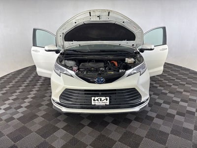2021 Toyota Sienna Platinum 7 Passenger