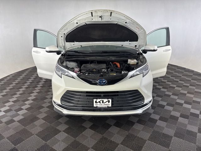 2021 Toyota Sienna Platinum 7 Passenger