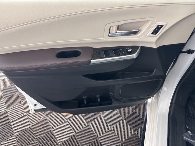 2021 Toyota Sienna Platinum 7 Passenger