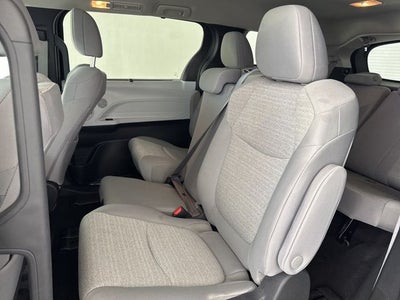 2025 Toyota Sienna LE 8 Passenger