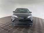 2025 Toyota Sienna LE 8 Passenger