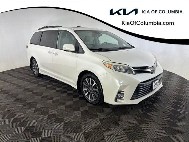 2019 Toyota Sienna Limited Premium 7 Passenger
