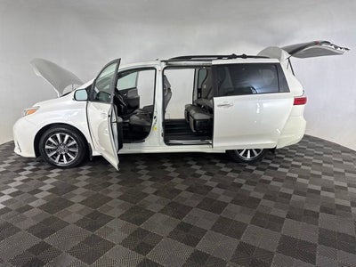 2019 Toyota Sienna Limited Premium 7 Passenger