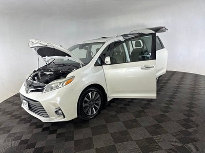 2019 Toyota Sienna Limited Premium 7 Passenger