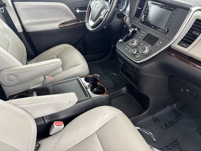2019 Toyota Sienna Limited Premium 7 Passenger