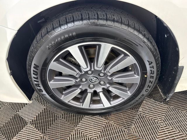 2019 Toyota Sienna Limited Premium 7 Passenger