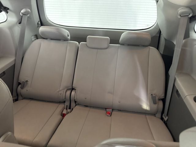 2017 Toyota Sienna XLE Premium 7 Passenger