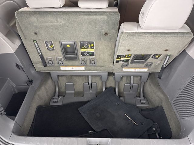 2017 Toyota Sienna XLE Premium 7 Passenger