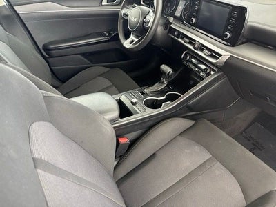 2022 Kia K5 LXS