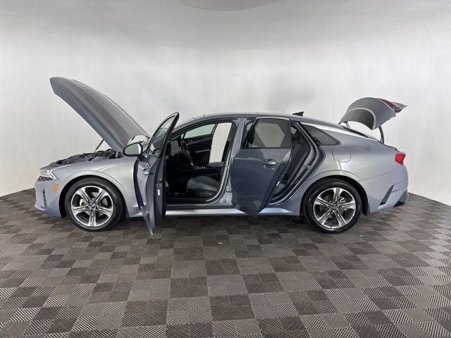 2023 Kia K5 EX