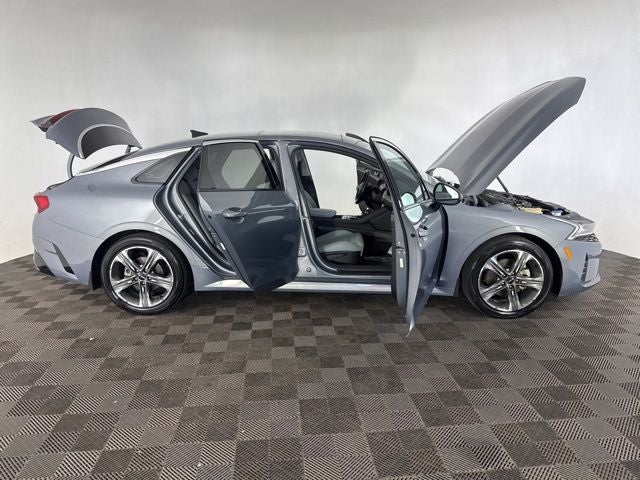 2023 Kia K5 EX