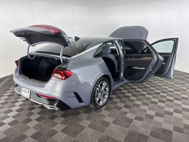 2023 Kia K5 EX