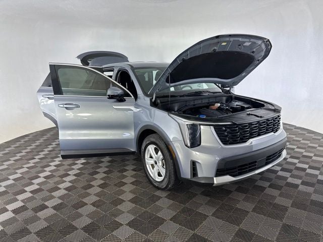 2024 Kia Sorento LX