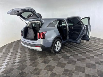 2024 Kia Sorento LX
