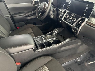 2023 Kia Sorento LX