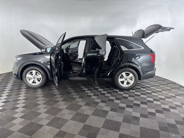 2021 Kia Sorento LX