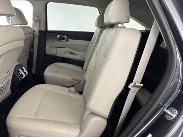 2022 Kia Sorento EX